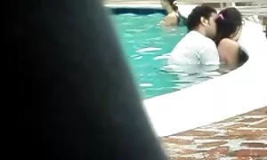 فيديو إباحي فتاة كبيرة الحمار الجنس الخشن سكسي اجنبي من وره