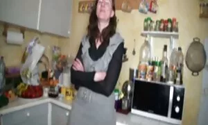 فيديو إباحي شقراء حبيبتي تمتص صاحب الديك حتى انه سكسي اجتبي cums